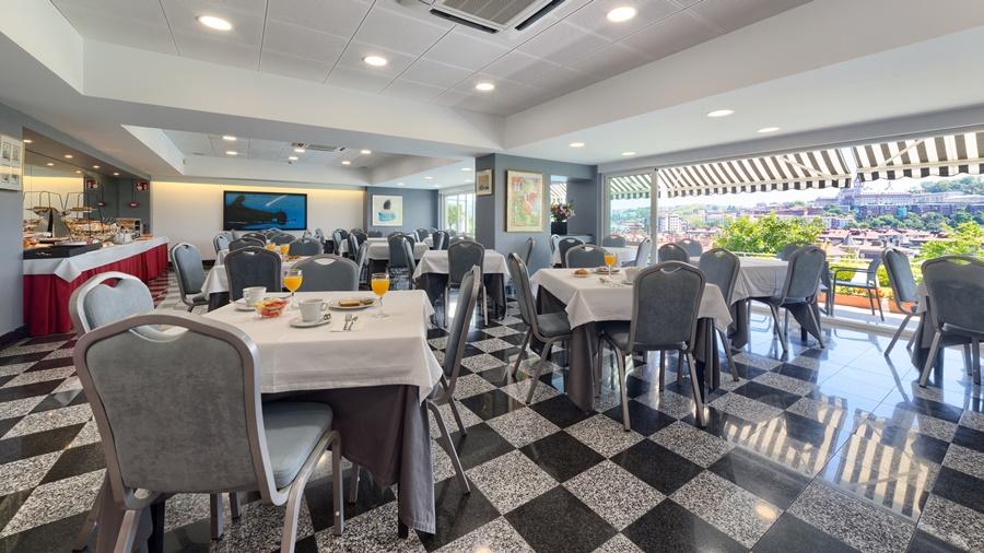 Hotel Avenida San Sebastián Kültér fotó