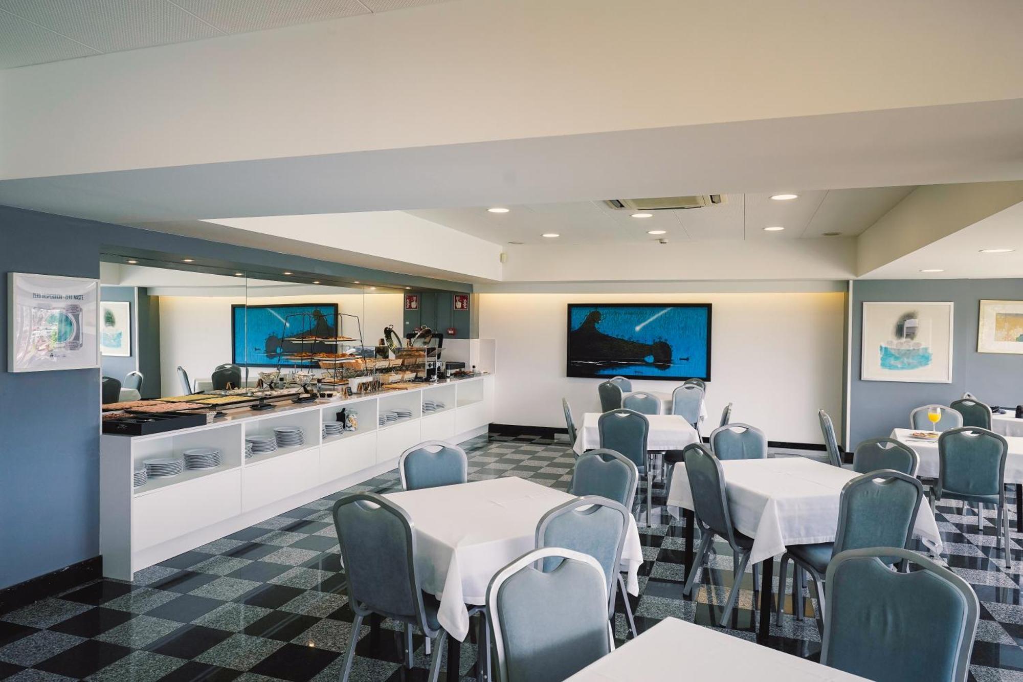 Hotel Avenida San Sebastián Kültér fotó