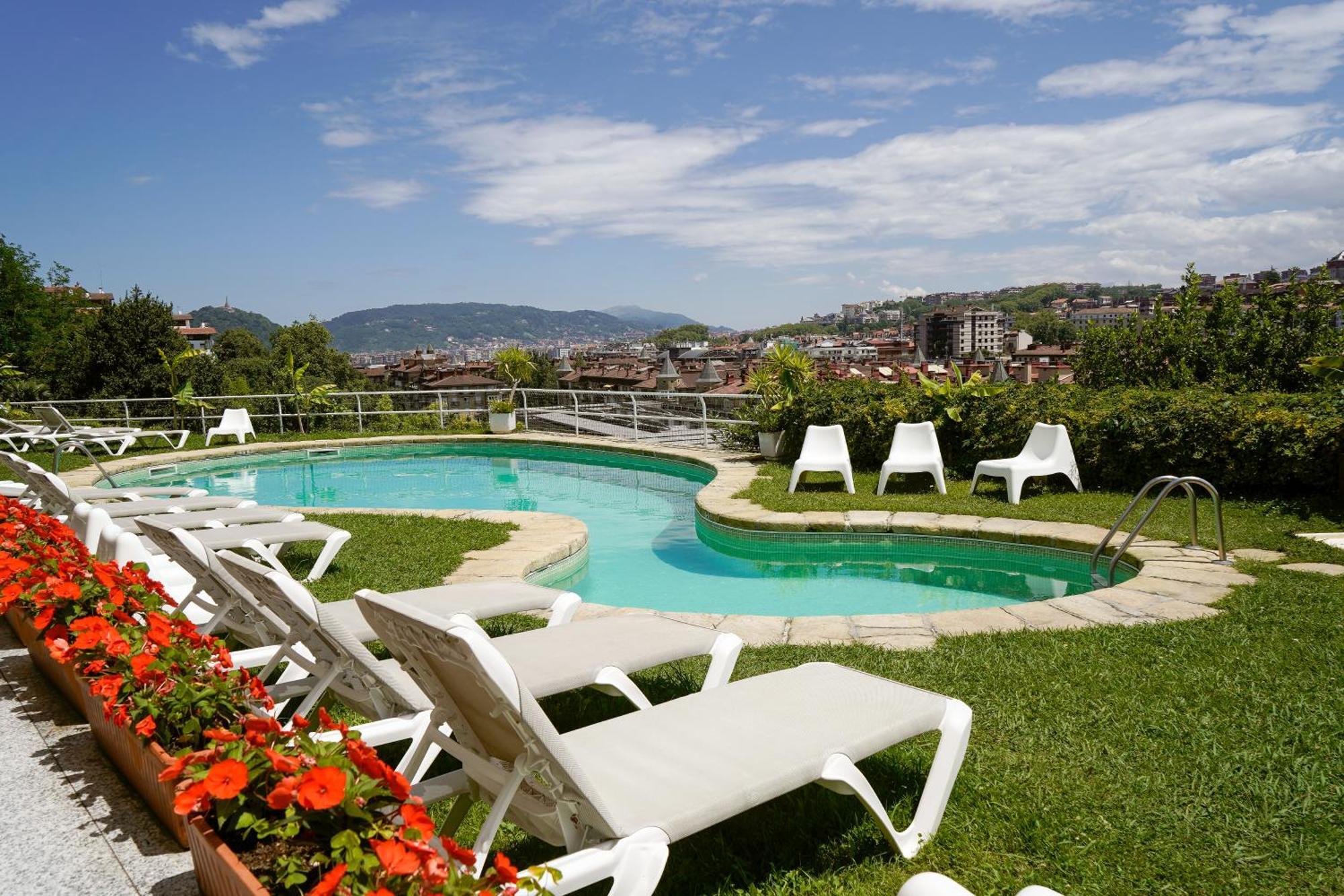 Hotel Avenida San Sebastián Kültér fotó