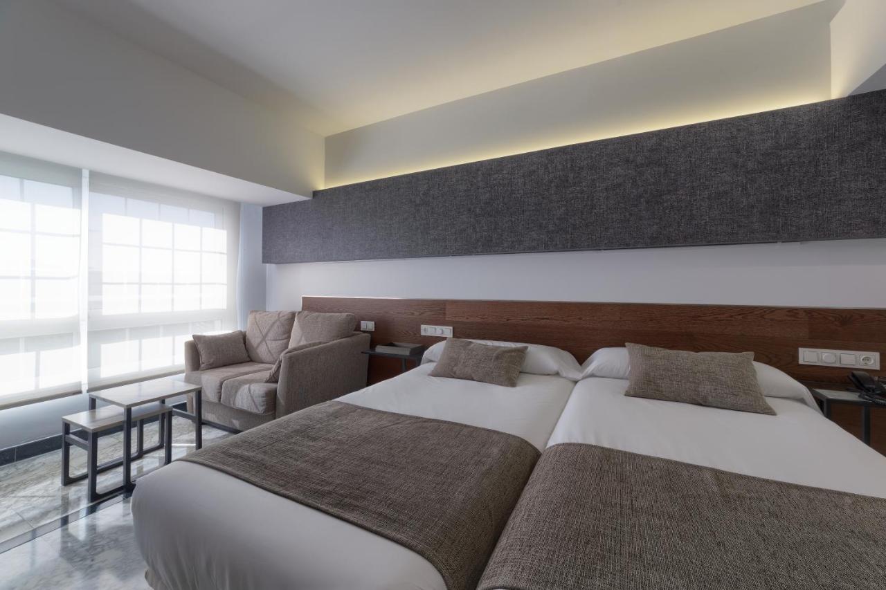 Hotel Avenida San Sebastián Kültér fotó